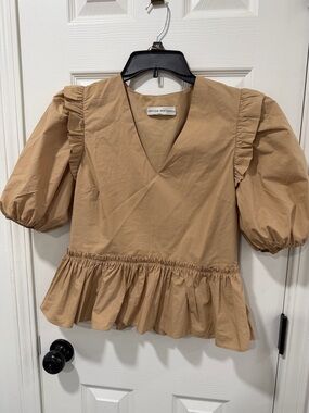English Factory Tan Puff-Sleeve Peplum Blouse